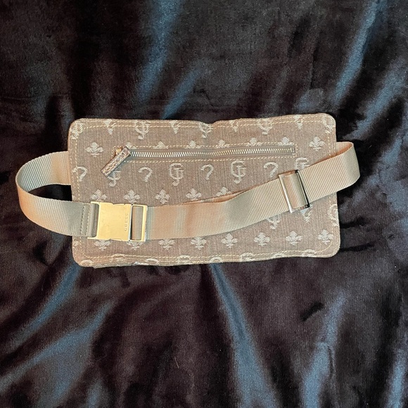 Y2K Vintage GUESS Ella Mini Belt Bag Denim Beige/ Grey with Silver Hardware. - Picture 3 of 15